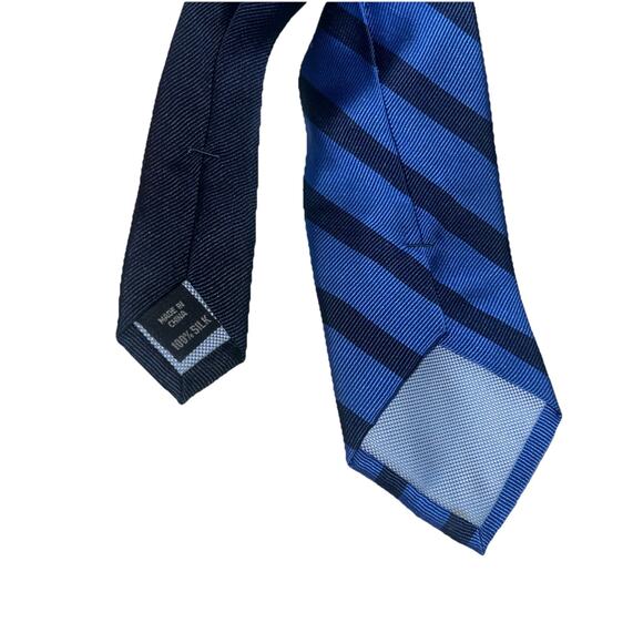 Tommy Hilfiger Repp Blue Striped 100% Silk Men’s Neck Tie Made In China - Picture 2 of 7